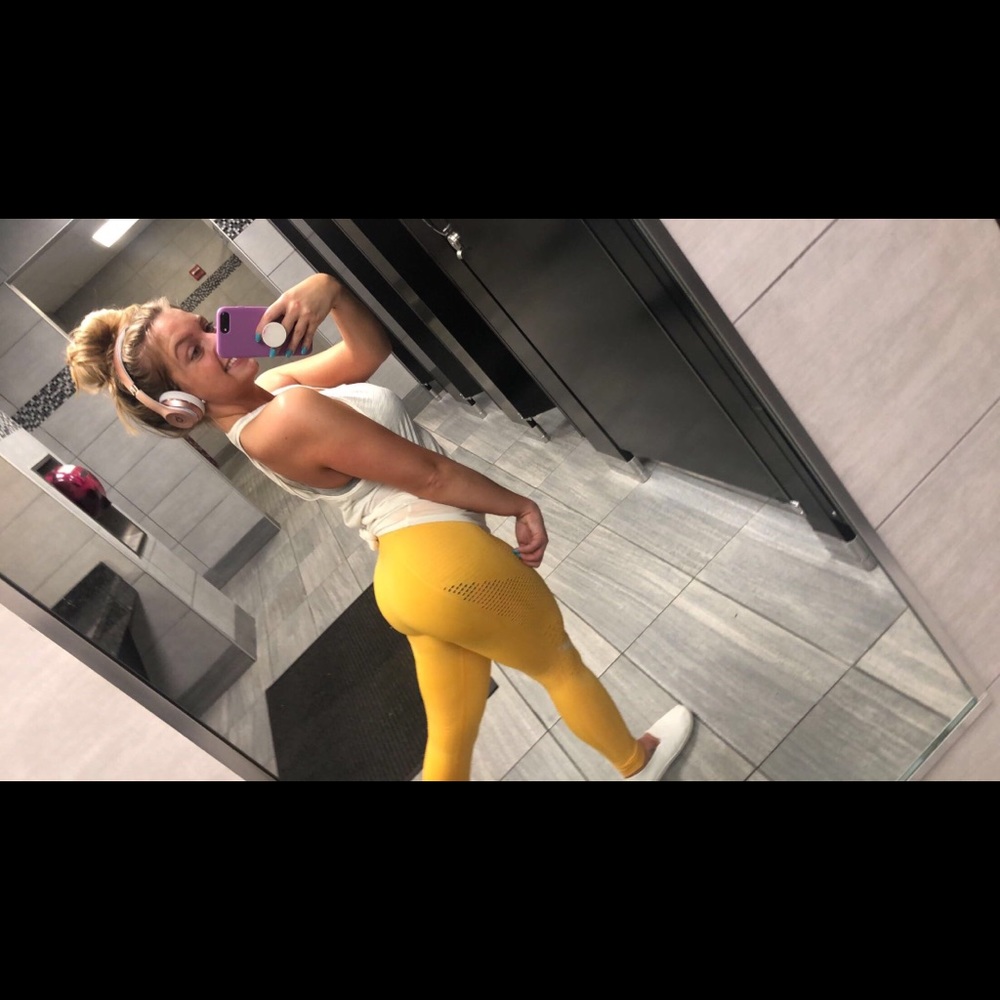 Gymshark Flawless Knit Tights💛